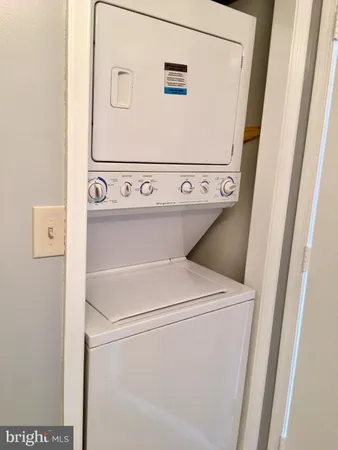 $377,000 | 22 Courthouse Square, Unit 407, Rockville, MD 20850