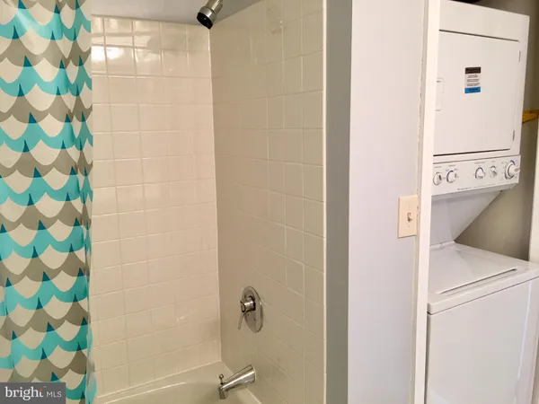 $377,000 | 22 Courthouse Square, Unit 407, Rockville, MD 20850