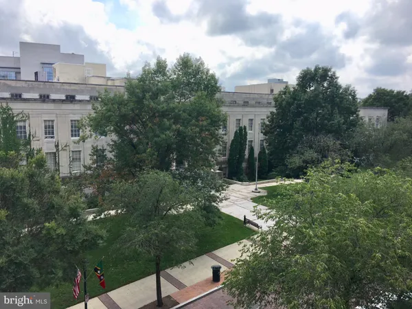 $377,000 | 22 Courthouse Square, Unit 407, Rockville, MD 20850