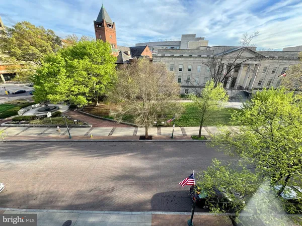 $377,000 | 22 Courthouse Square, Unit 407, Rockville, MD 20850