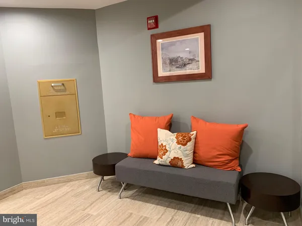 $377,000 | 22 Courthouse Square, Unit 407, Rockville, MD 20850