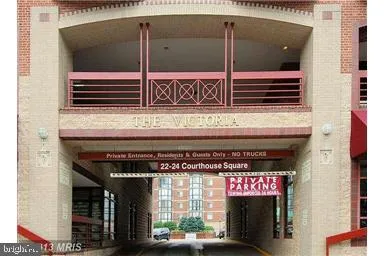 $377,000 | 22 Courthouse Square, Unit 407, Rockville, MD 20850