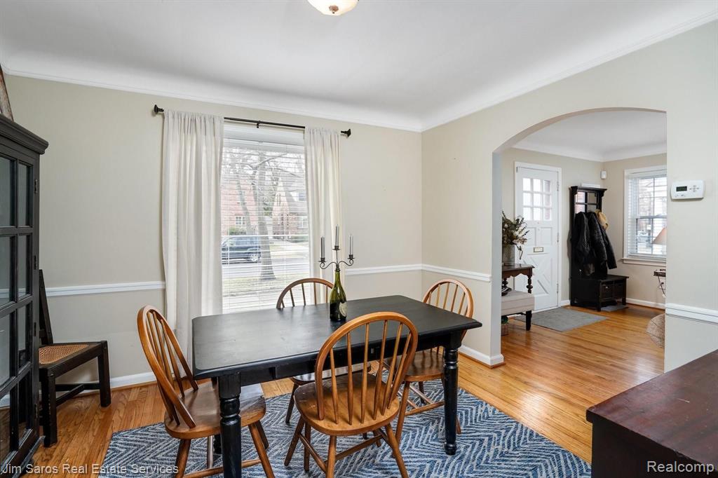 456 Cloverly Road Grosse Pointe Farms, MI 48236 - Photo 4 of 9