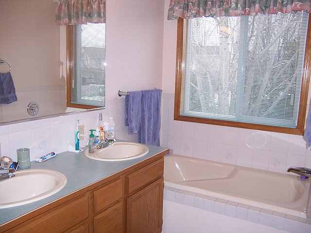 3711 South Reeves Road Spokane Valley, WA 99206 - Photo 8 of 9 Gallery Image 8