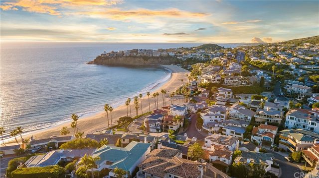 $8,300,000 | 11 Emerald Bay, Laguna Beach, CA 92651