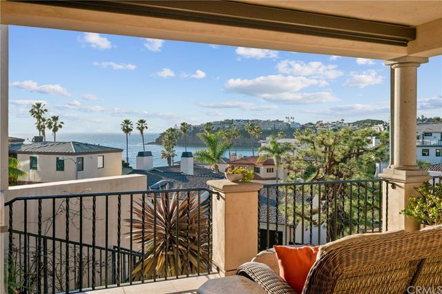 $8,300,000 | 11 Emerald Bay, Laguna Beach, CA 92651