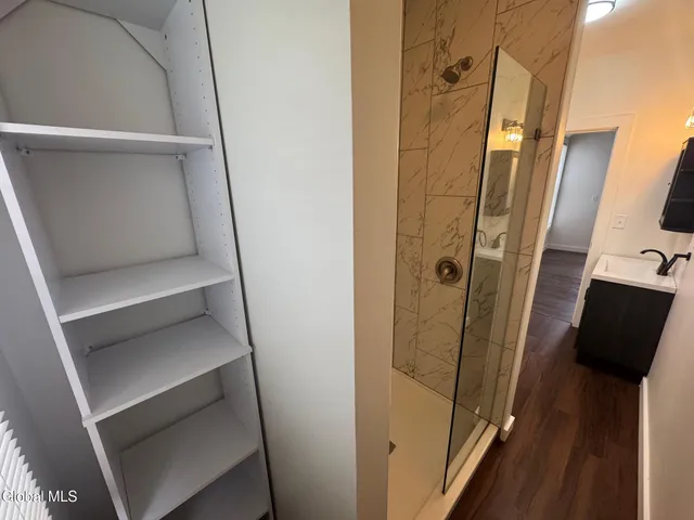 $1,950 | 577 6th Avenue, Unit 1, Watervliet, NY 12189