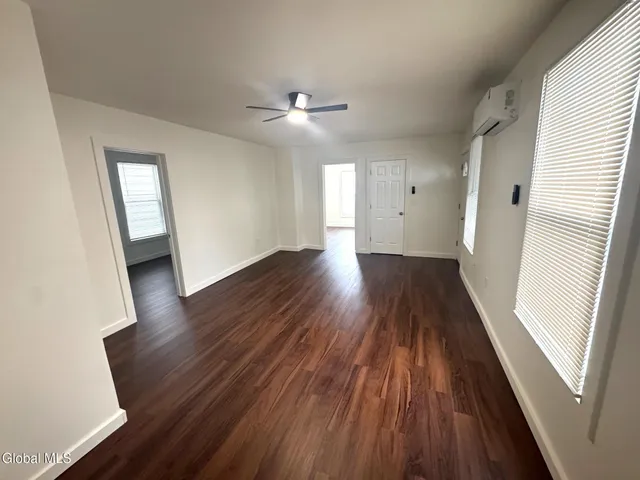 $1,950 | 577 6th Avenue, Unit 1, Watervliet, NY 12189