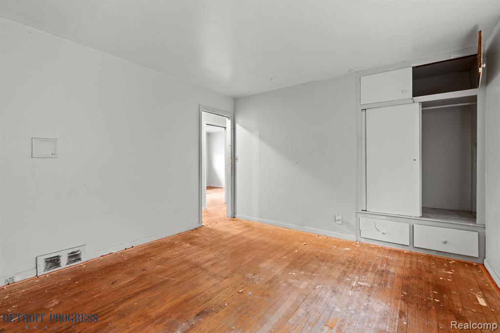 14666 Rutherford Street Detroit, MI 48227 - Photo 10 of 27 Gallery Image 10