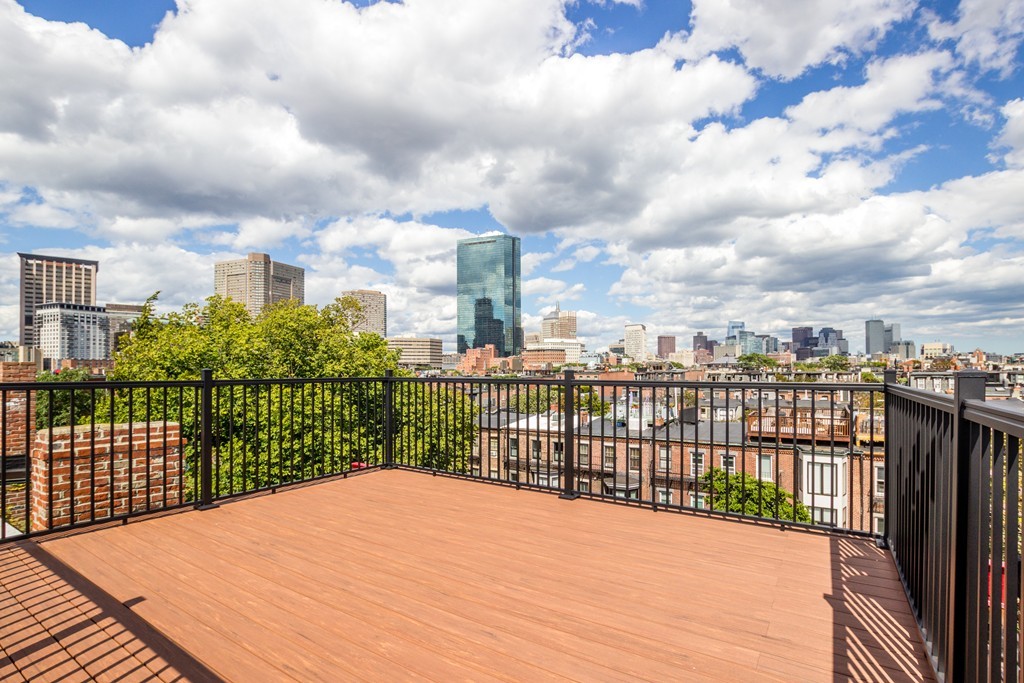 43 Rutland Square, Unit 4 Boston, MA 02118 - Photo 23 of 29 Gallery Image 23