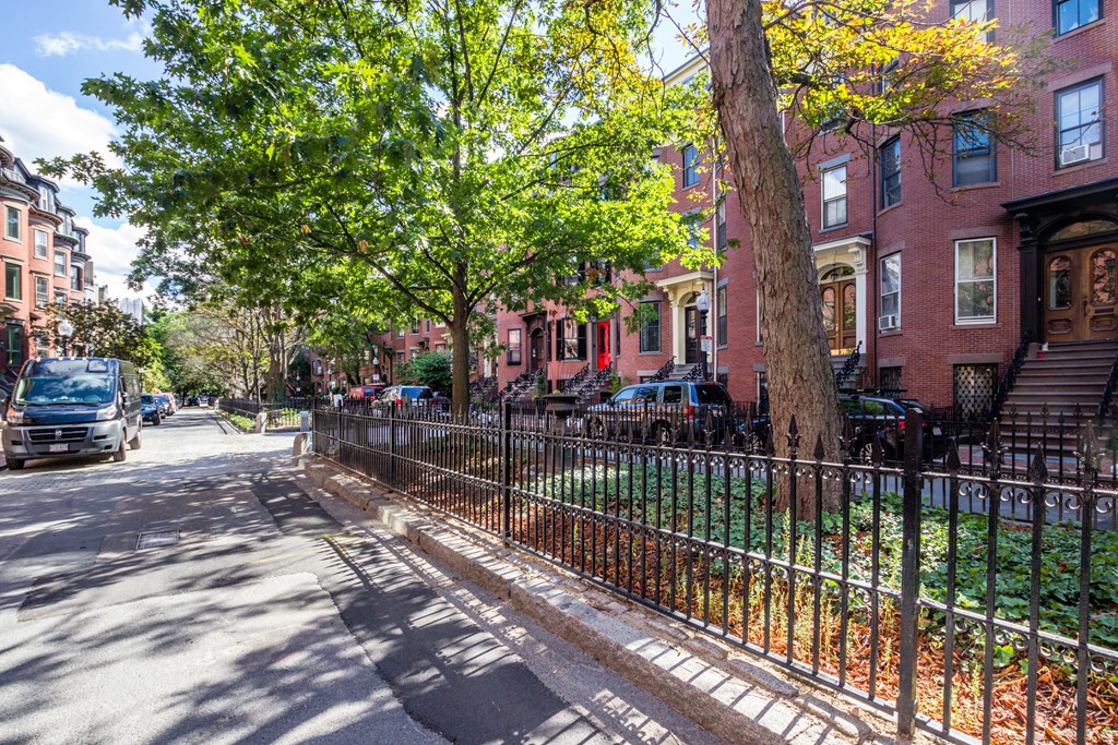 43 Rutland Square, Unit 4 Boston, MA 02118 - Photo 29 of 29 Gallery Image 29