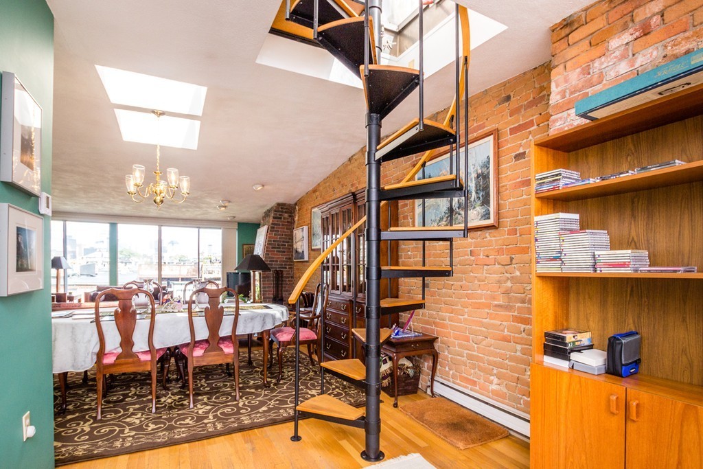 43 Rutland Square, Unit 4 Boston, MA 02118 - Photo 6 of 29 Gallery Image 6