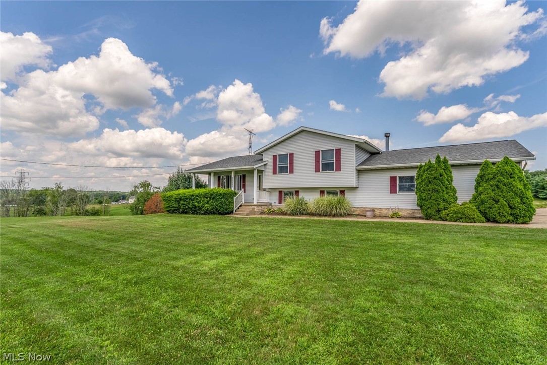 23924 Mountz Road Homeworth, OH 44634 - Photo 13 of 34