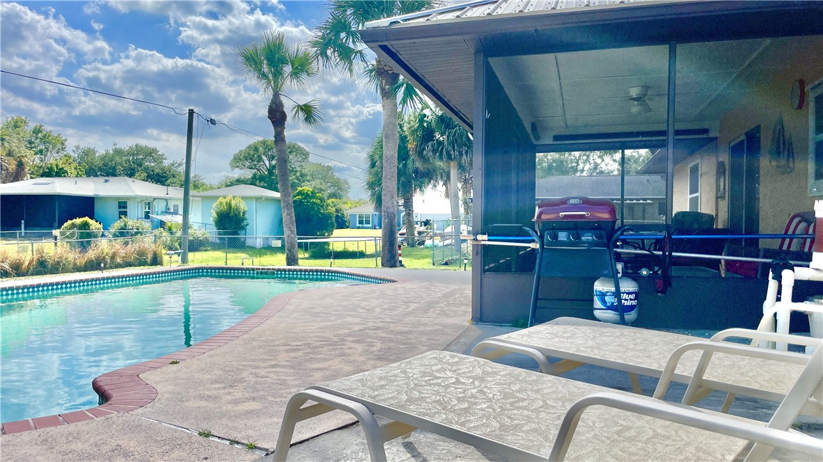 757 Beard Avenue Sebastian, FL 32958 - Photo 17 of 28