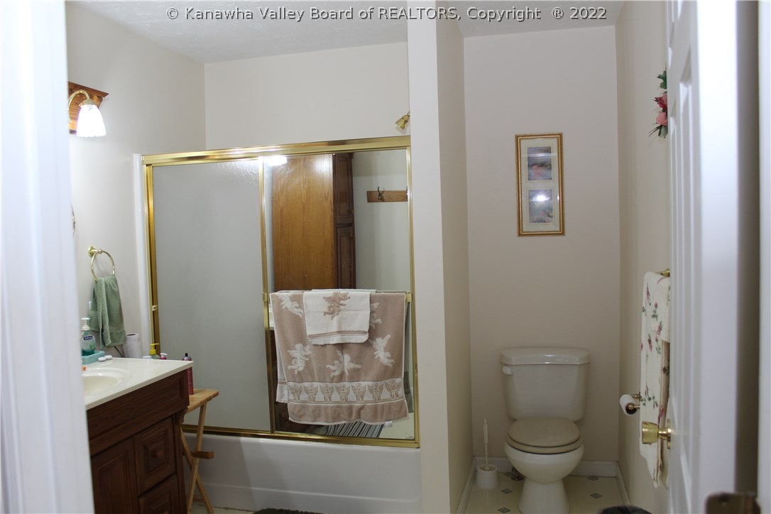 145 Foggy Ridge Road Madison, WV 25130 - Photo 21 of 29 Gallery Image 21