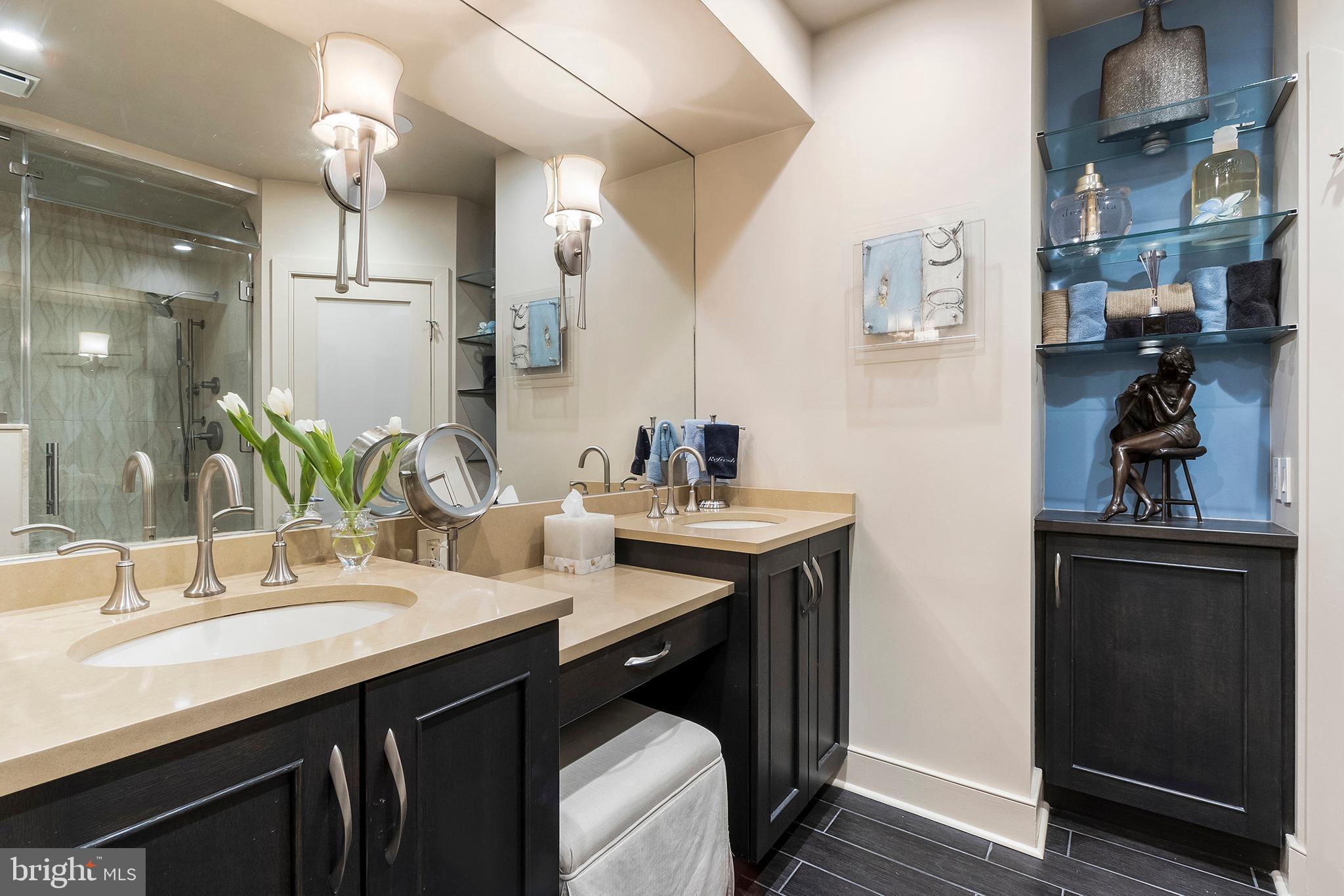 220 West Rittenhouse Square, Unit 21B Philadelphia, PA 19103 - Photo 29 of 35