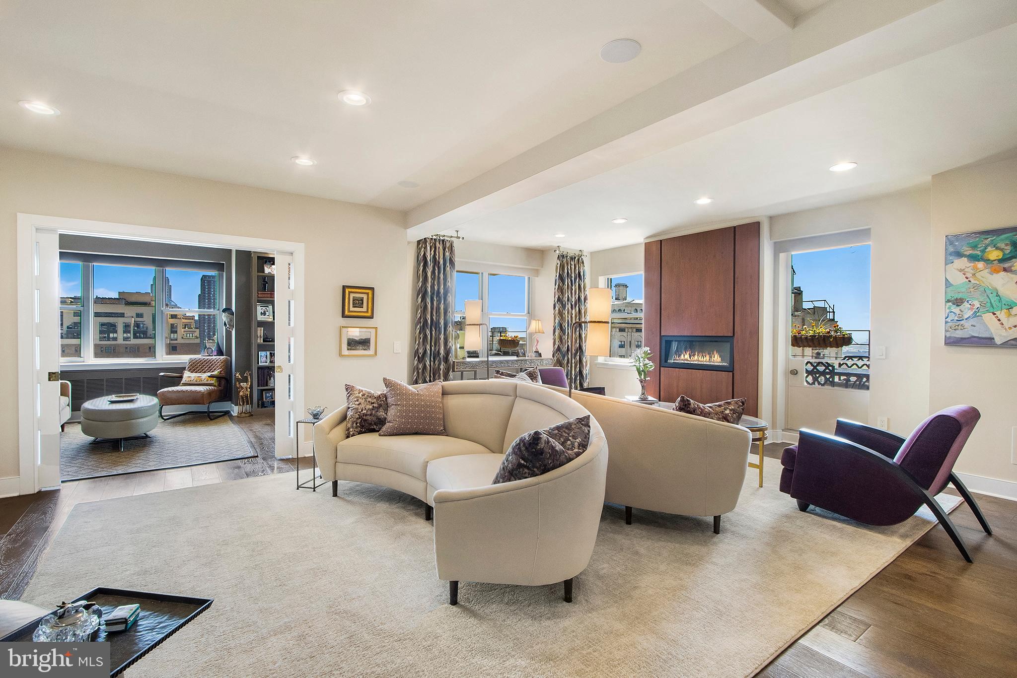 220 West Rittenhouse Square, Unit 21B Philadelphia, PA 19103 - Photo 4 of 35