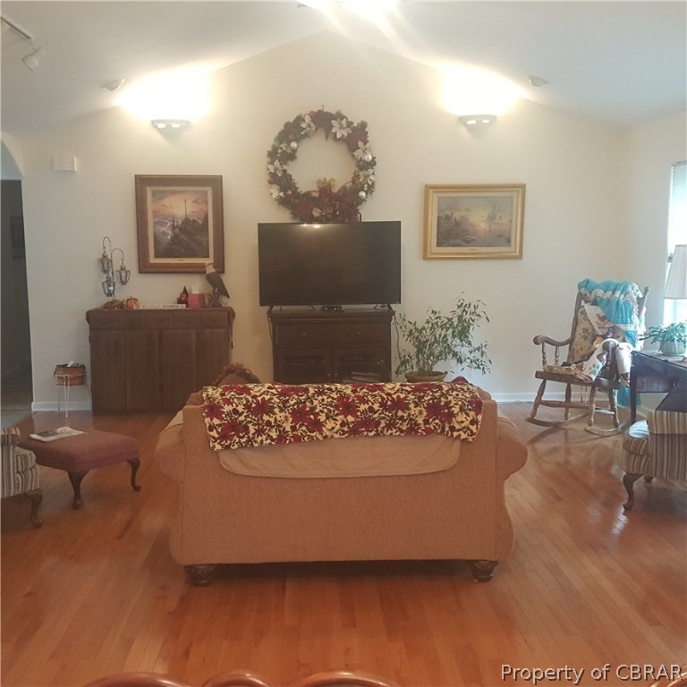 2801 Stratton Major Road Shacklefords, VA 23156 - Photo 5 of 32