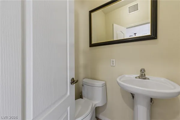 $720,000 | 875 East Cave Avenue, Overton, NV 89040