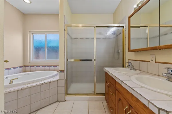 $720,000 | 875 East Cave Avenue, Overton, NV 89040