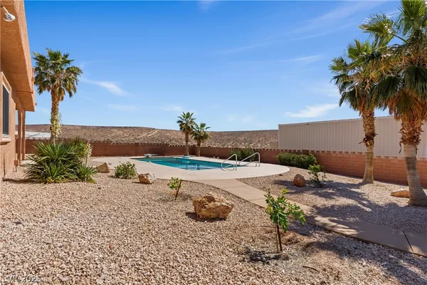 $720,000 | 875 East Cave Avenue, Overton, NV 89040