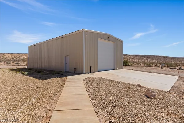 $720,000 | 875 East Cave Avenue, Overton, NV 89040