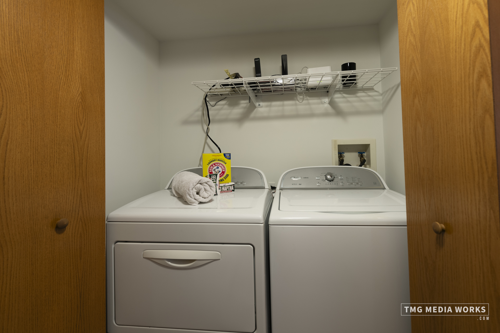 616 East 5th Avenue, Unit 101 Naperville, IL 60563 - Photo 22 of 57 a utility room with dryer and washer
