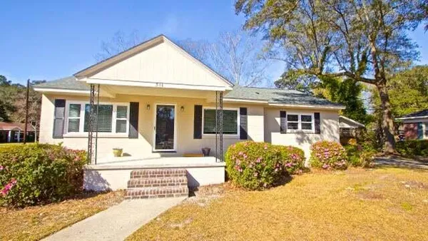 $2,180 | 511 Canterbury Road, Charleston, SC 29407