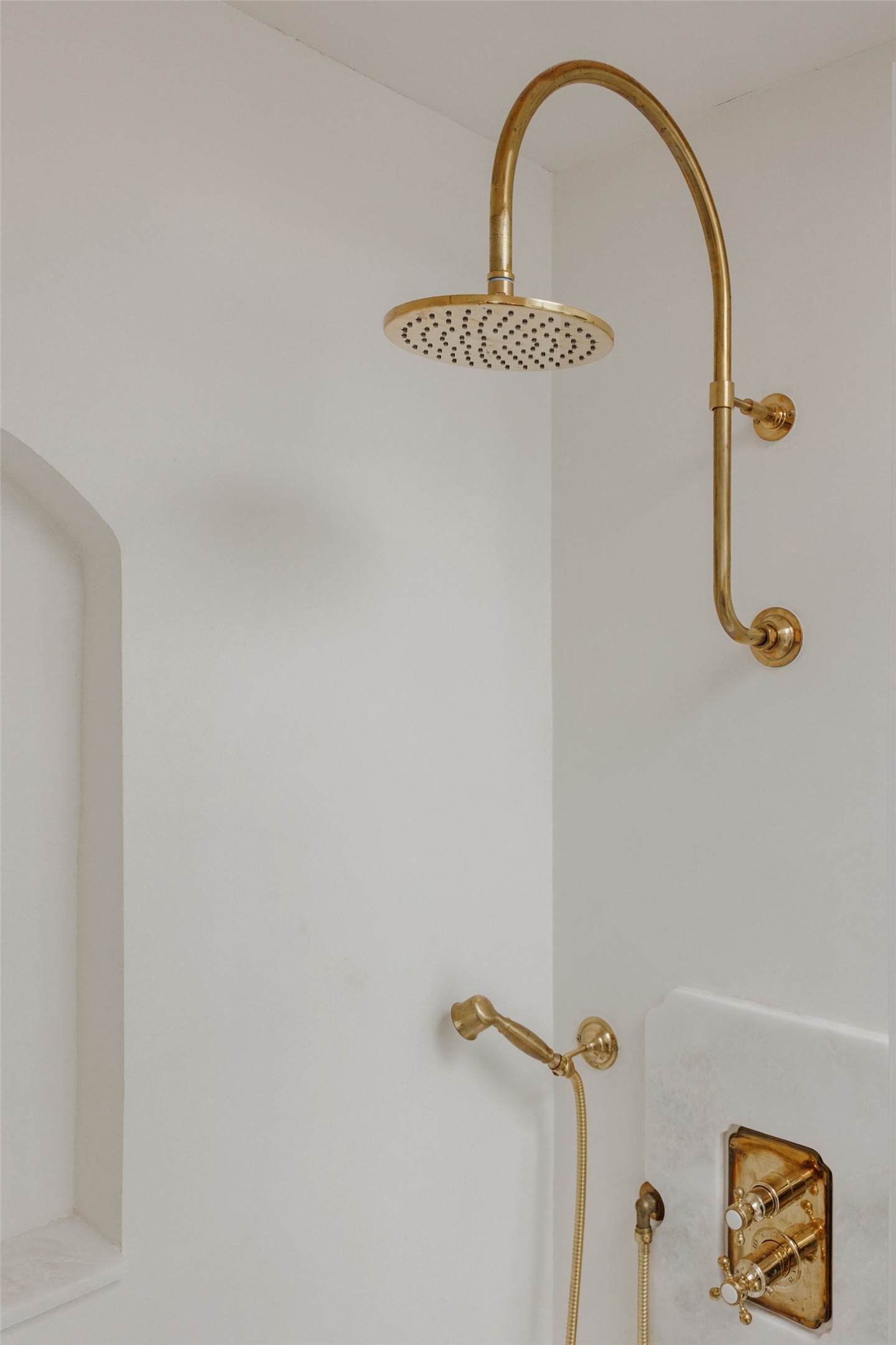 4515 Bull Creek Road Austin, TX 78731 - Photo 22 of 33 Dual shower heads on opposite sides create a true spa experience