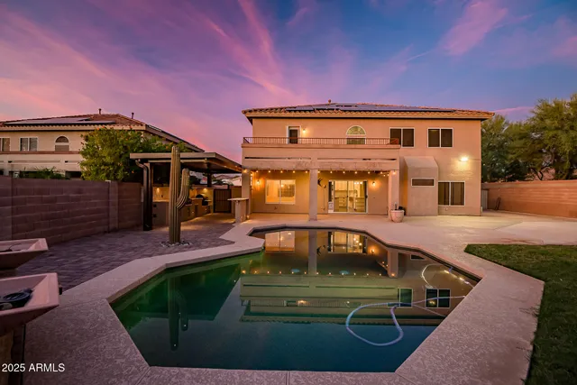 $750,000 | 9569 West Redbird Road, Peoria, AZ 85383