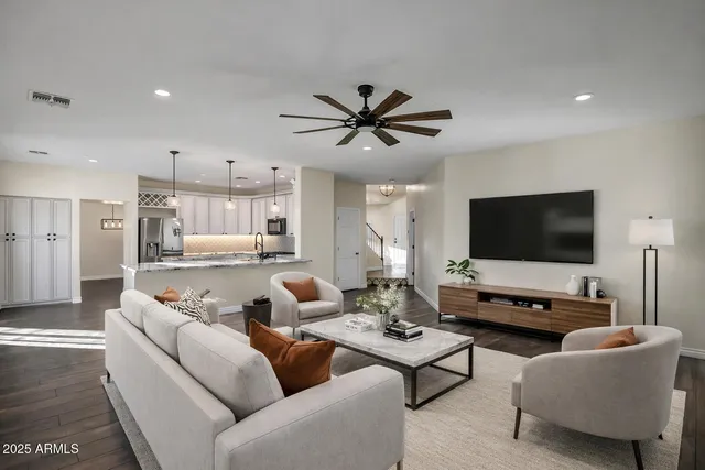 $750,000 | 9569 West Redbird Road, Peoria, AZ 85383