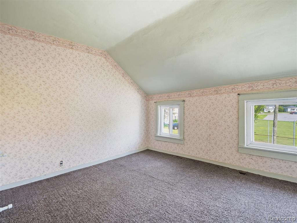 216 Bush Street Howell, MI 48843 - Photo 12 of 35