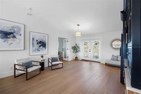 $1,750,000 | 517 Johns Pass Avenue, Madeira Beach, FL 33708