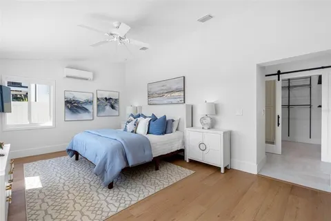 $1,750,000 | 517 Johns Pass Avenue, Madeira Beach, FL 33708