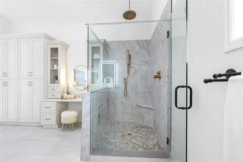 $1,750,000 | 517 Johns Pass Avenue, Madeira Beach, FL 33708