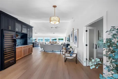 $1,750,000 | 517 Johns Pass Avenue, Madeira Beach, FL 33708