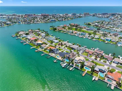 $1,750,000 | 517 Johns Pass Avenue, Madeira Beach, FL 33708