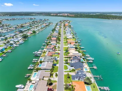 $1,750,000 | 517 Johns Pass Avenue, Madeira Beach, FL 33708