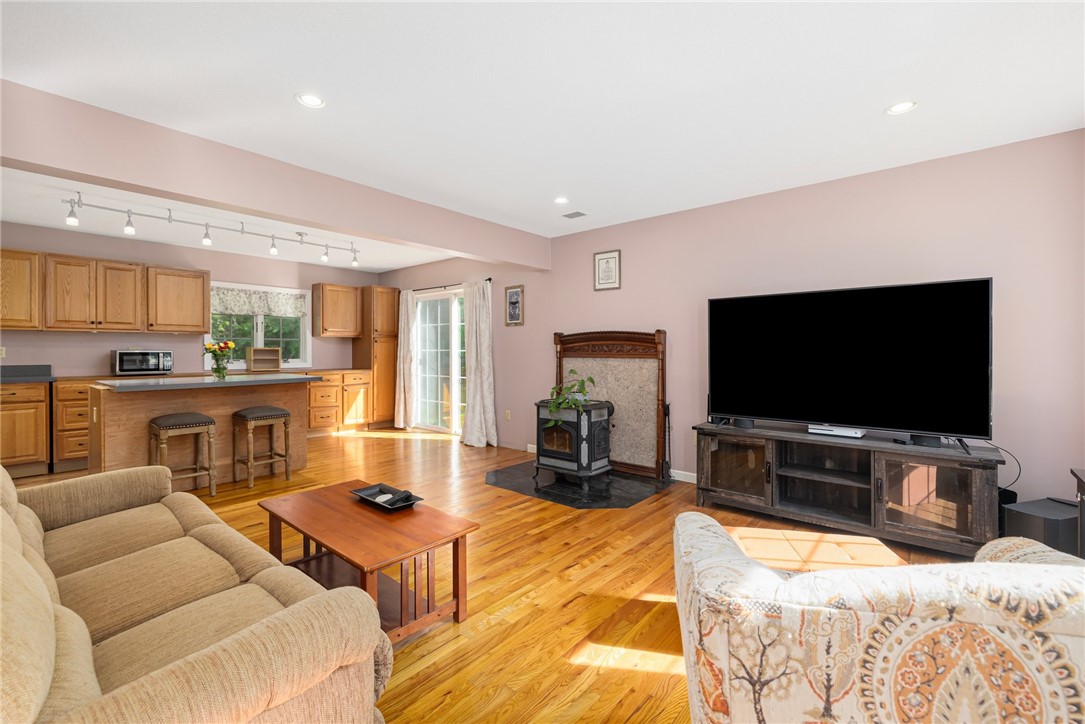 58 Snake Meadow Road Killingly, CT 06239 - Photo 10 of 39