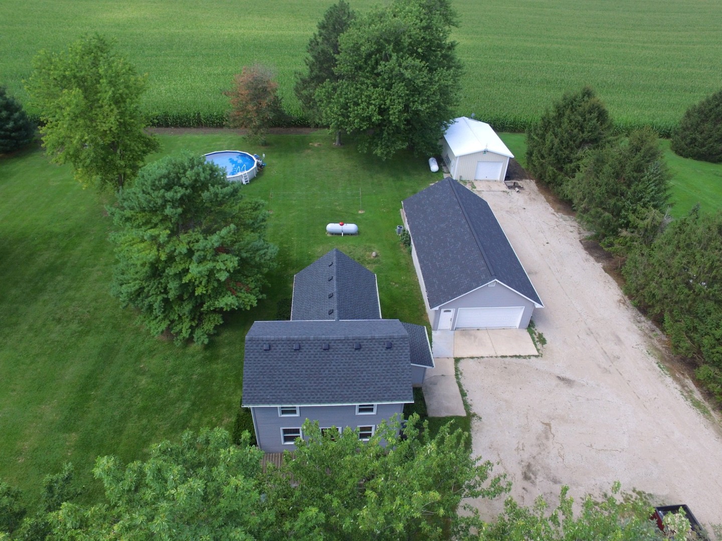 5743 Graham Road Waterman, IL 60556 - Photo 3 of 32