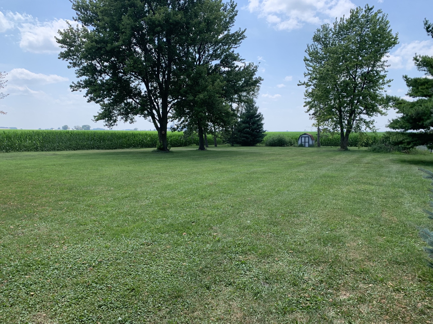5743 Graham Road Waterman, IL 60556 - Photo 5 of 32