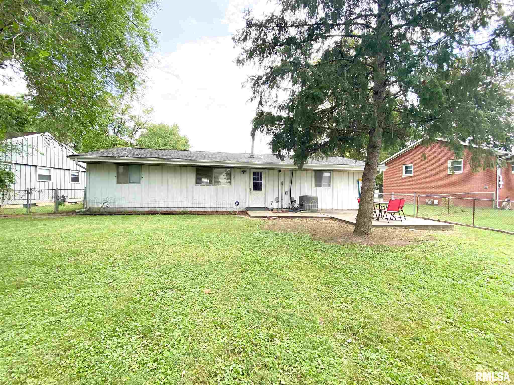 2405 Devonshire Road Springfield, IL 62703 - Photo 20 of 22