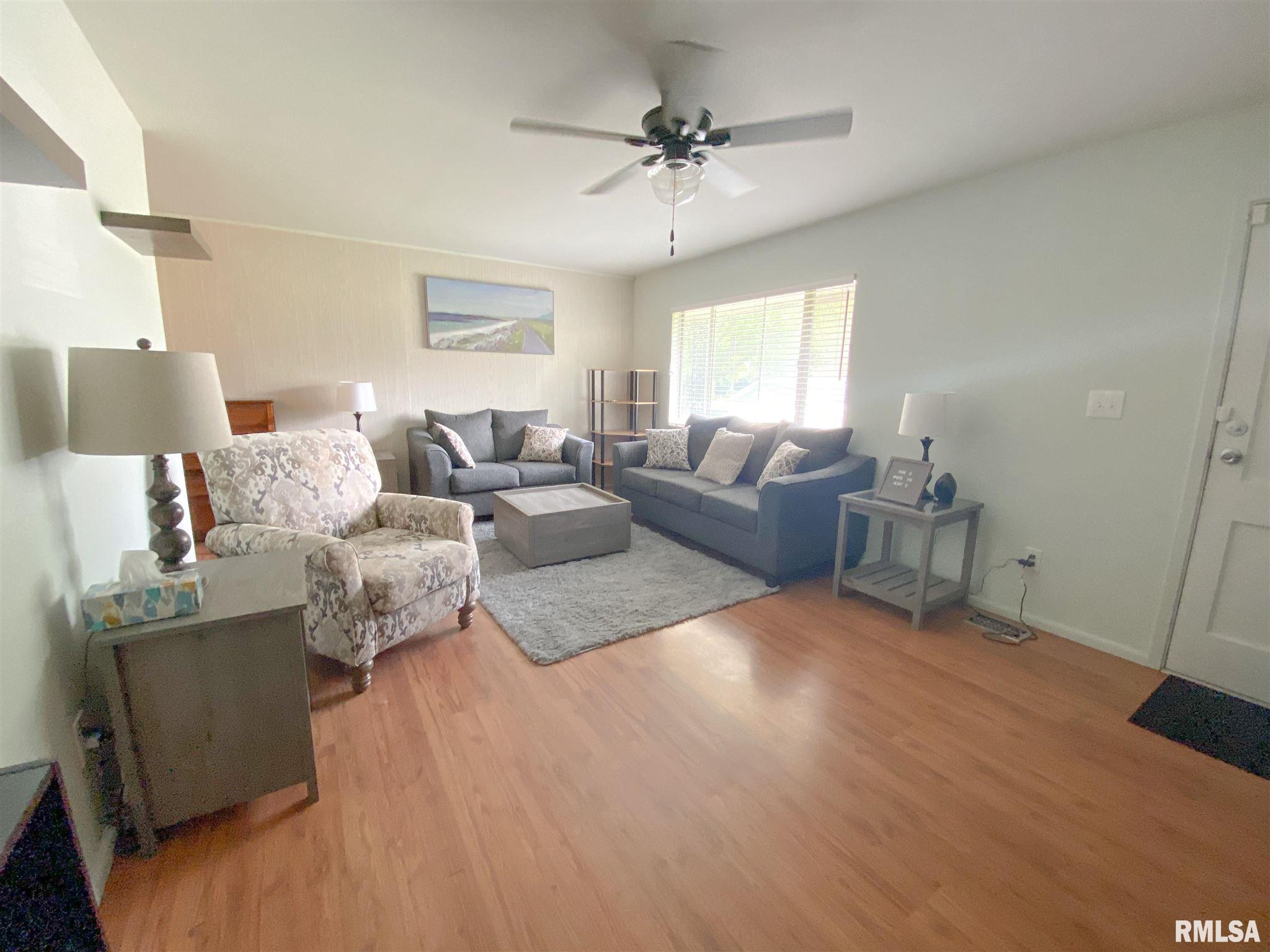 2405 Devonshire Road Springfield, IL 62703 - Photo 7 of 22