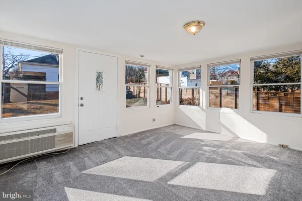$5,100 | 4208 16th Street Northwest, Washington, DC 20011