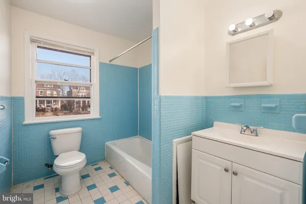 $5,100 | 4208 16th Street Northwest, Washington, DC 20011