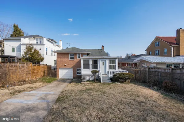 $5,100 | 4208 16th Street Northwest, Washington, DC 20011