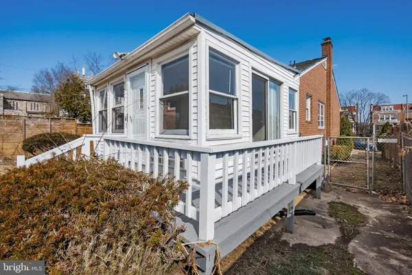 $5,100 | 4208 16th Street Northwest, Washington, DC 20011