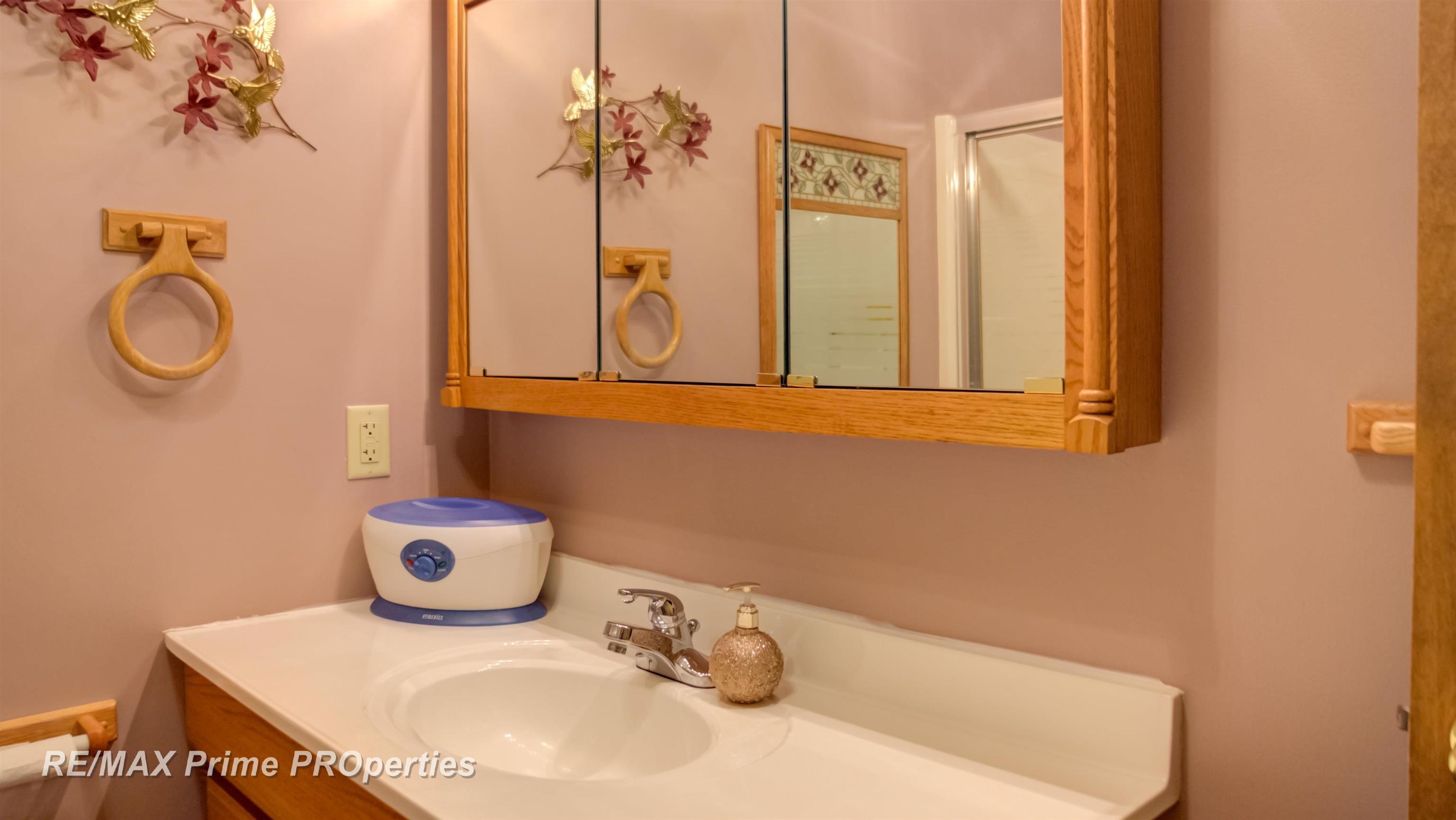 1062 Orth Road Saginaw, MI 48601 - Photo 17 of 55