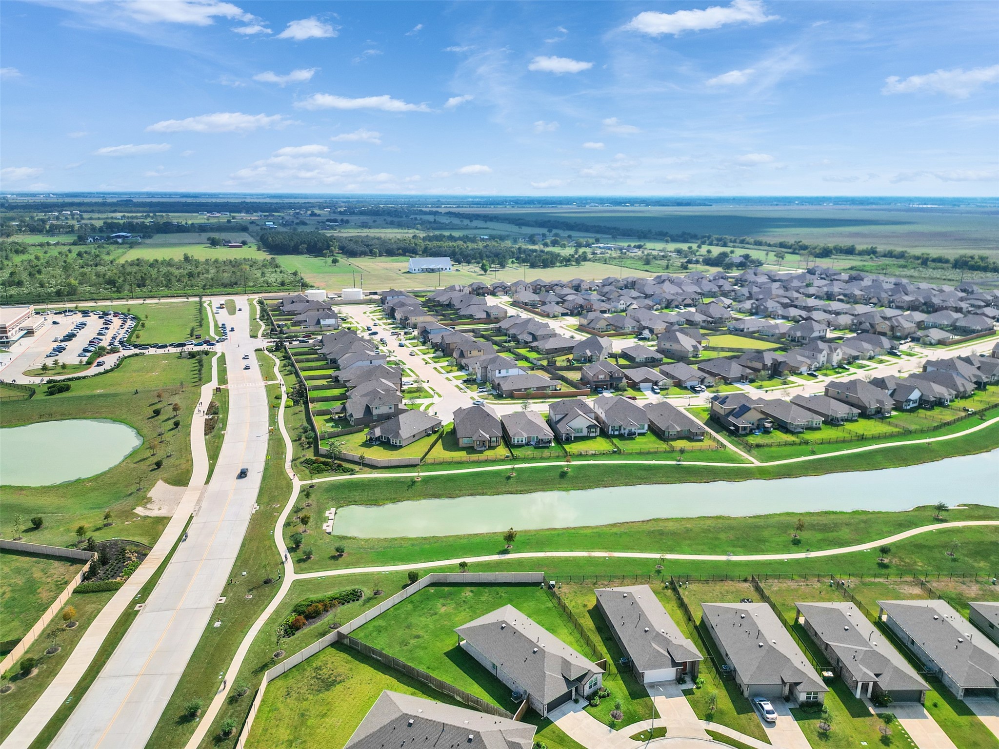 10627 Great Basin Drive Rosharon, TX 77583 - Photo 32 of 42 a view of a city