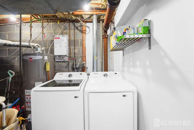 $460,000 | 158 Henderson Place, East Windsor, NJ 08520